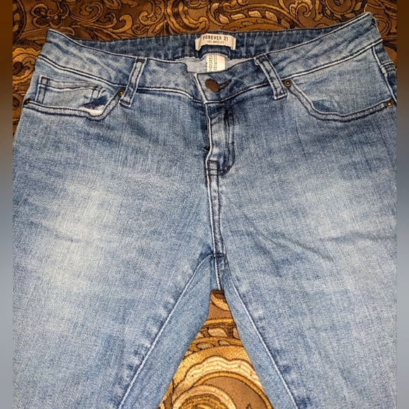 Forever 21 Blue Jeans - Picture 4 of 6